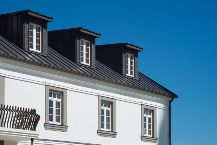 The Benefits of Switching to a Metal Roof For Your Home