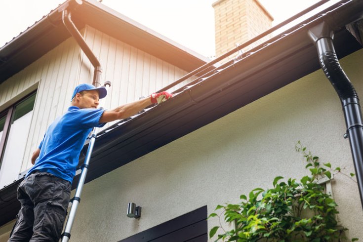 Five Critical Signs Your Home Needs New Gutters