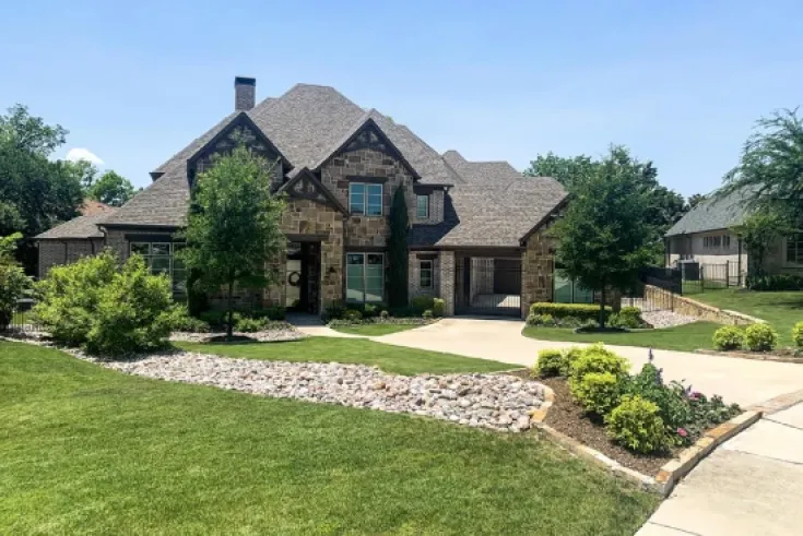Signs Your Roof May Be Near the End of Its Life